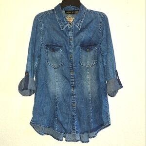 LOLA P Blue Button Up Jean Embroidered Flowers Shirt Tunic Top SMALL